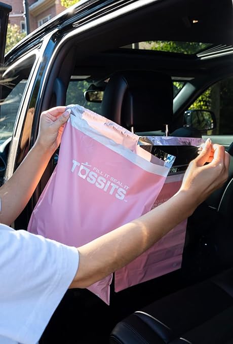 Tossits Recycled Disposable Car Trash Bags – Leakproof, Smell Proof Hanging Garbage Bags for Car, Truck, SUV, RV & Vehicle – Pink, 21 Count Disposable Automotive Trash Bags