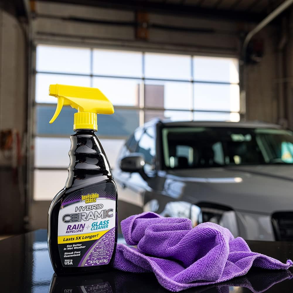 Invisible Glass 92183-4PK Hybrid Ceramic Rain Repellent and Glass Cleaner Cleans and Protects Car Windows and Windshields with Long-Lasting Water-Repellent Si02 Technology, 16 Fl Oz, Pack of 4