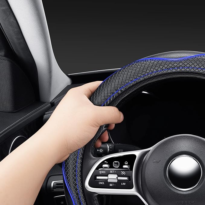 GXT Steering Wheel Cover, PU Leather, Universal 15 Inches, Non-Slip, Odourless Car Interior (Black Blue)