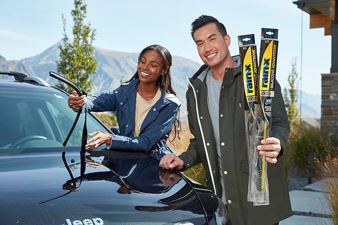 Rain-X Silicone AdvantEdge Wiper Blade 21" Windshield Wiper Blades Replacement, All-Weather Performance Lasts 2X Longer, Premium Beam, Installock Adapter for Easy Fit (Pack of 1)