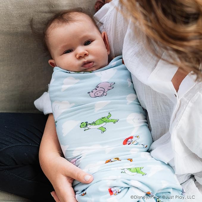 Milk Snob Disney Pixar Baby Boy/Girl Swaddle Blanket, Soft Receiving, Security and Play, Toddler Infant Newborn Bedding, Baby Shower, Baby Registry Gender Neutral Gift (Toy Story) 34 * 34 inches